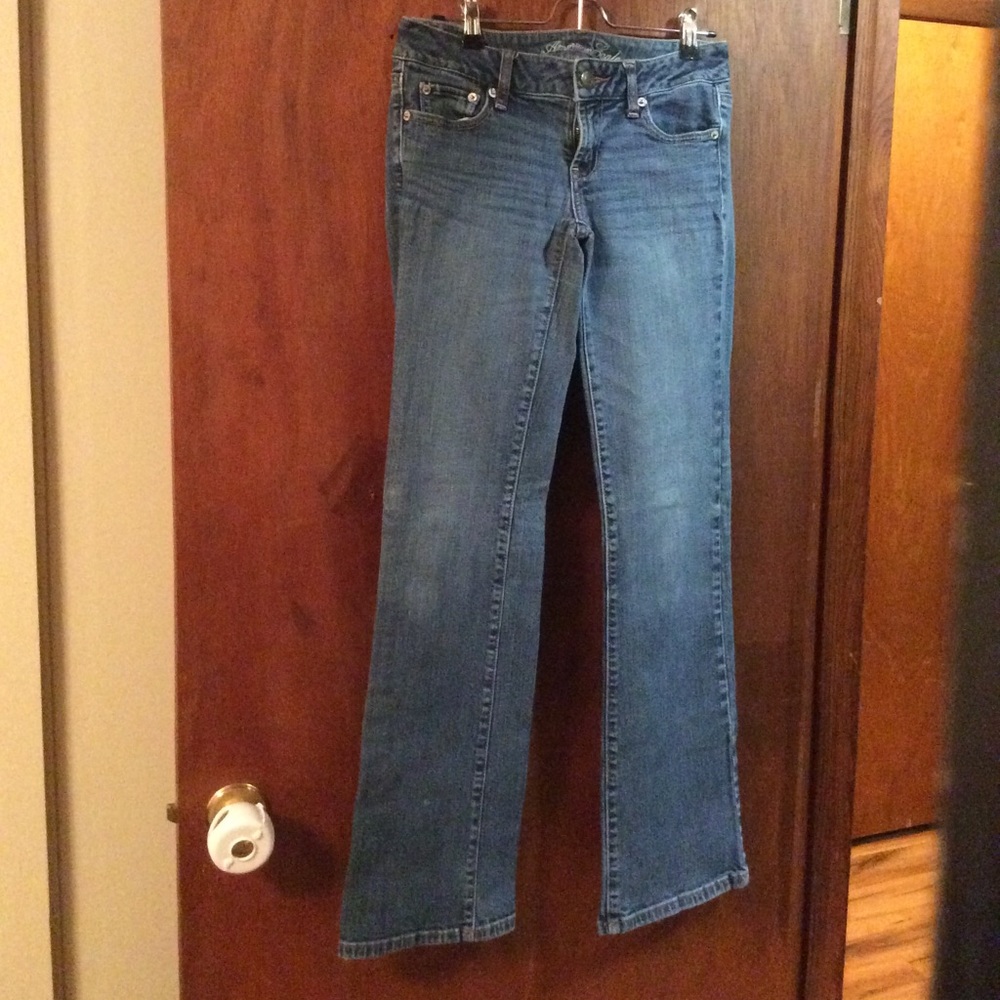 AE Favorite Boyfriend Stretch Jeans